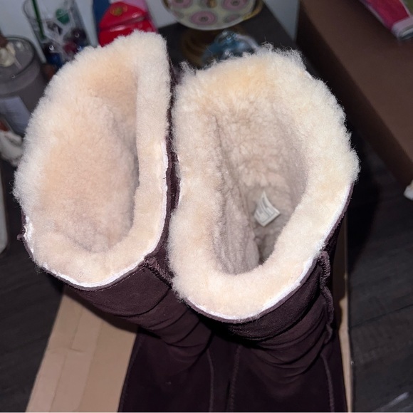 Ugg Dark Brown Boots - Picture 7 of 13